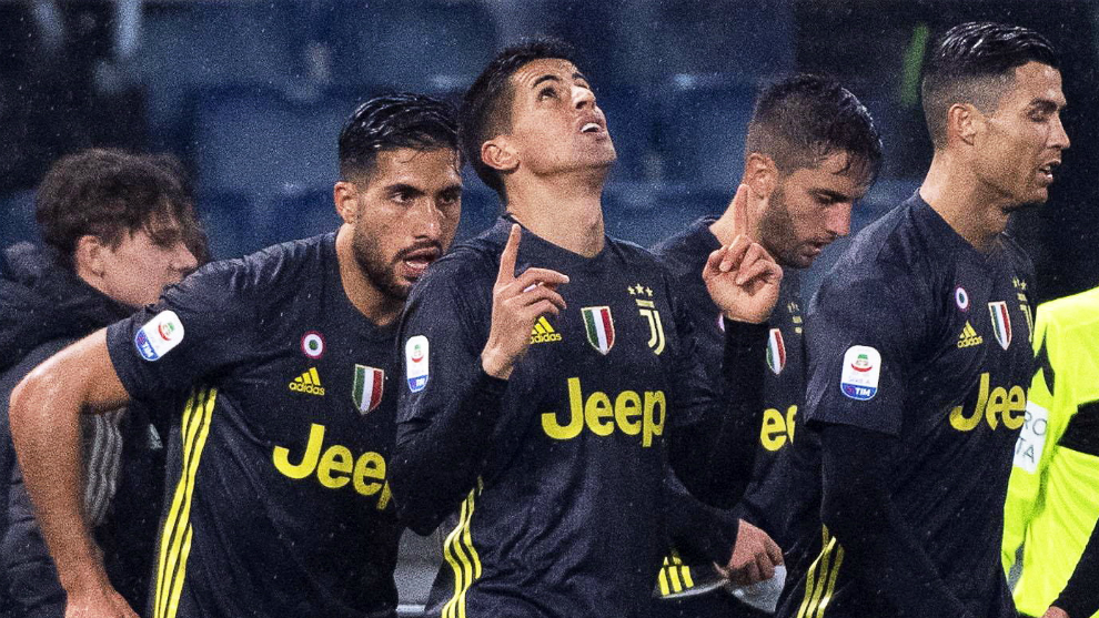Cancelo celebra su gol a la Lazio, el que significó el empate de la Juventus