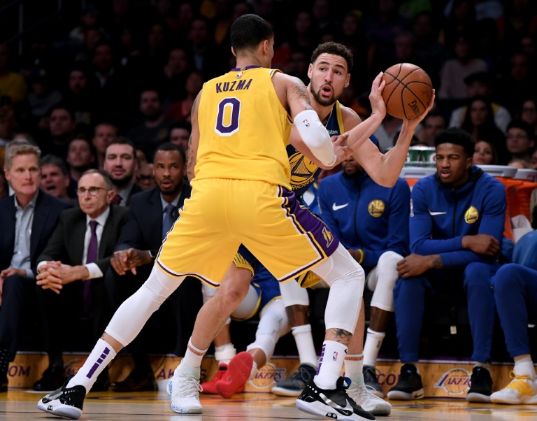 NBA al día: Thompson, los Warriors triunfan sobre los Lakers