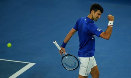 Novak Djokovic celebra un punto contra Rafael Nadal durante la final del último Abierto de Australia