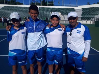 El equipo de Honduras en República Dominicana. Foto cortesía