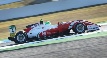 Mick Schumacher, hijo del multicampeón Michael Schumacher, compite durante el Campeonato de Europa FIA Fórmula 3