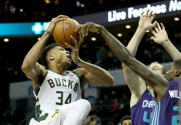 NBA: Hornets-Bucks, primer juego en la historia de NBA en París 2020