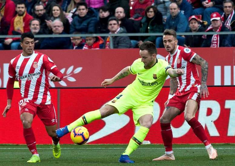 El croata Ivan Rakitic seguiría en el FC Barcelona por Ernesto Valverde