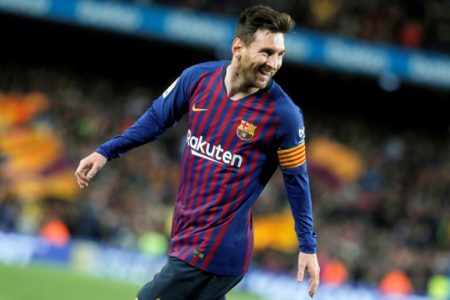 Lionel Messi celebra su gol ante el Atlético de Madrid, en Barcelona, el 6 de abril de 2019