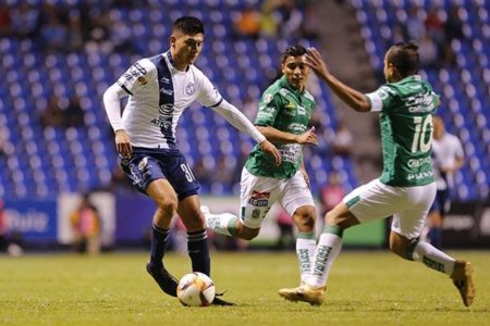 Puebla no pudo evitar el récord del León FC en la Liga MX. Foto Imago7