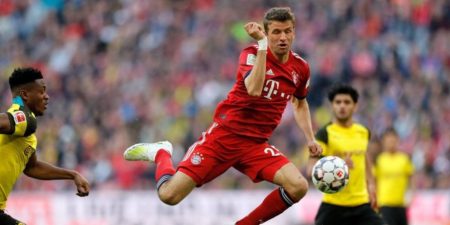 Thomas Müller fue uno de los destacados en el últimos choque entre Bayern y Dortmund. Foto AP