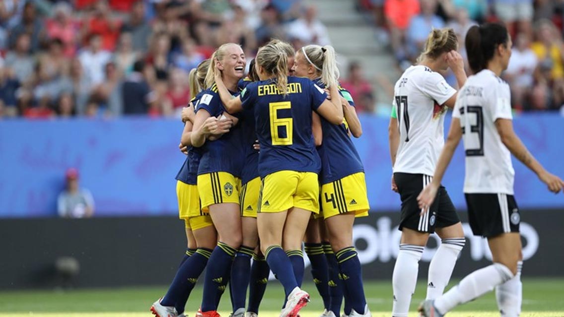 Suecia despacha a Alemania, Holanda acaba con los sueños italianos