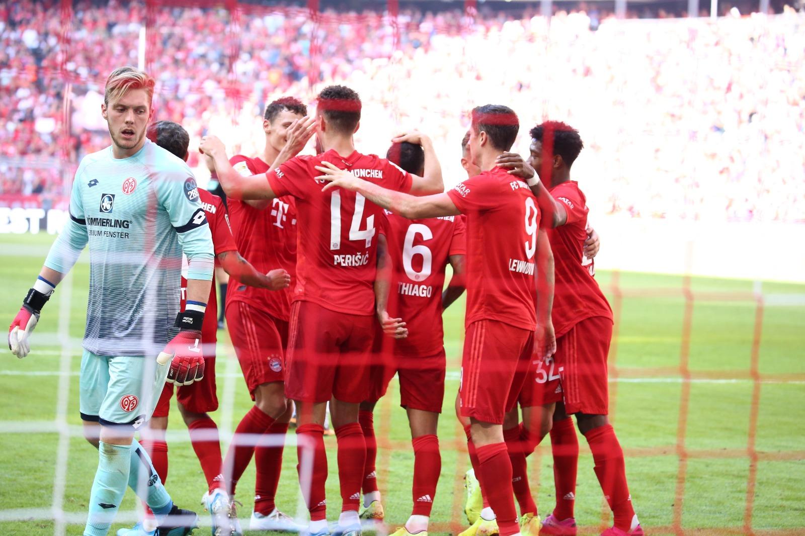 Bayern remonta, Dortmund pintado en Berlín y un Leipzig líder