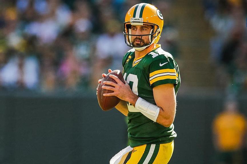 Aaron Rodgers imparable en la victoria de los Packers en Oakland