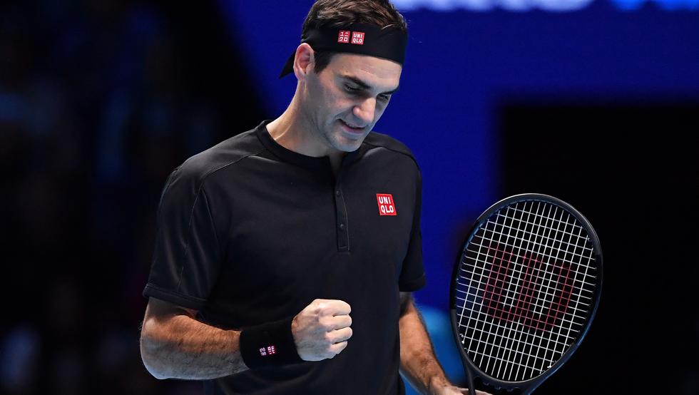 Roger Federer supera a Berrettini y aspira a las semifinales