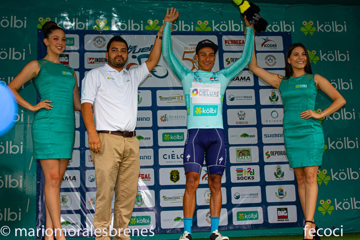 Luis López comanda en el Sub23 y en Élite de la Vuelta a Costa Rica