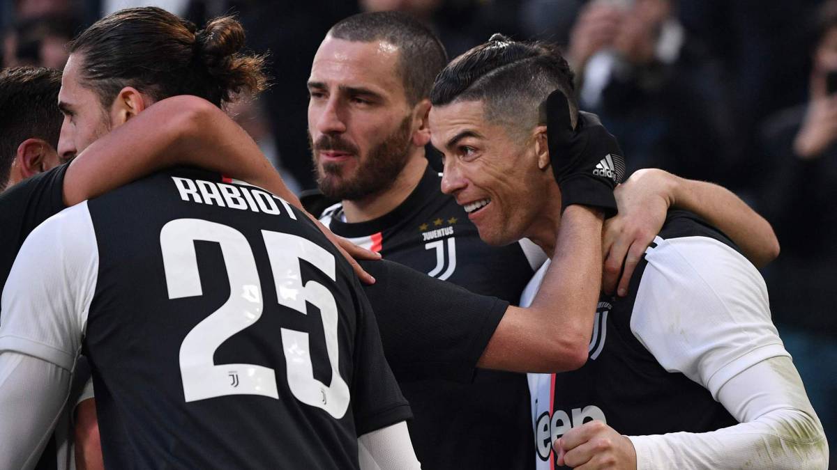 "Los tres goles magos" de Cristiano conducen a la Juventus