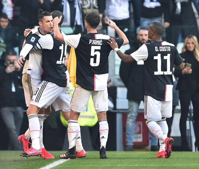 Juventus visita Lyon en busca de marcar territorio en Champions