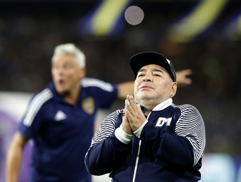 Diego Maradona llama a argentinos a quedarse en casa