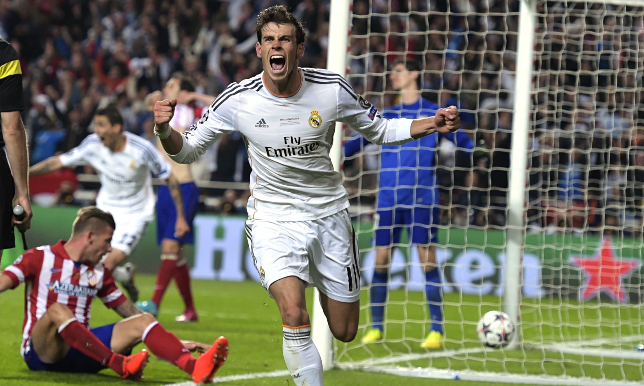Gareth Bale celebra su gol en "La décima" del Real Madrid. Foto Agencias