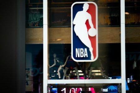 NBA no autoriza que jugadores entrenen antes del 8 de mayo
