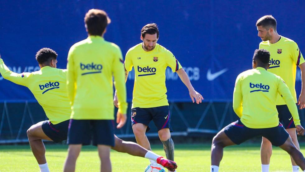Lionel Messi vuelve a entrenarse con el grupo previo al Mallorca