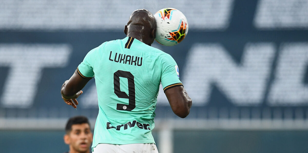 Inter triunfa sobre el Genoa con actuación soberbia de Lukaku