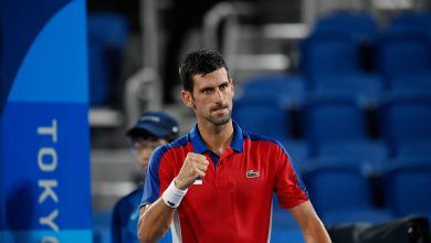 Novak Djokovic aplasta con Kei Nishikori y se verá las caras con Alexander Zverev en semis