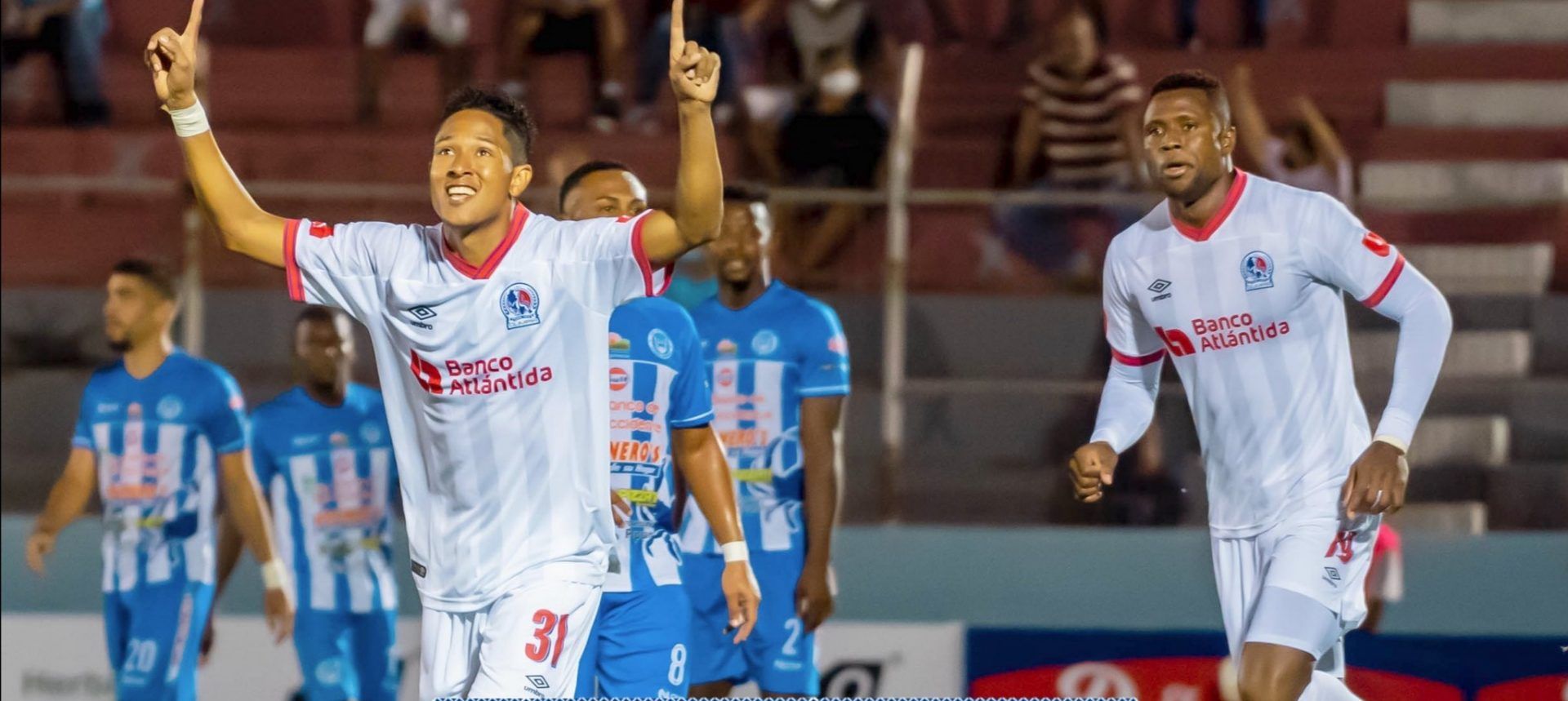 Vídeo: Olimpia vence el Victoria y mete presión en la cima