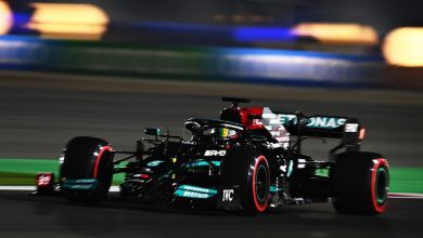 Hamilton toma la pole del GP de Catar, Verstappen citado por los comisarios