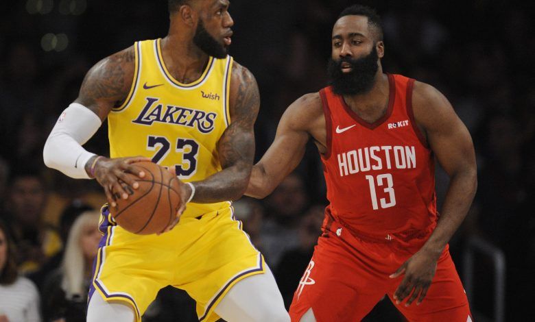 Los Lakers abren la temporada con números esperanzadores