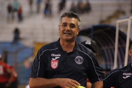Opinión: Diego Vázquez y su graduación pendiente en torneos de Concacaf