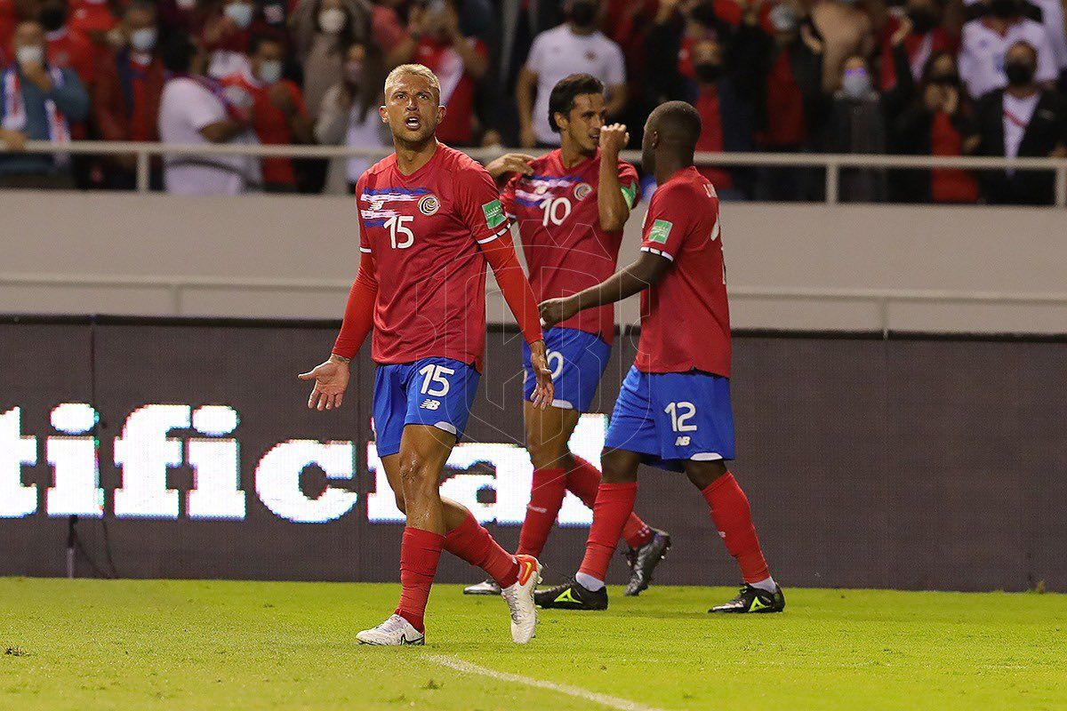 Vídeo: Costa Rica vence a Panamá y se mete en la pelea por repechaje