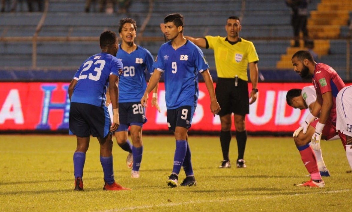 El Salvador coloca cuatro jugadores en el 11 de Concacaf tras vencer a Honduras