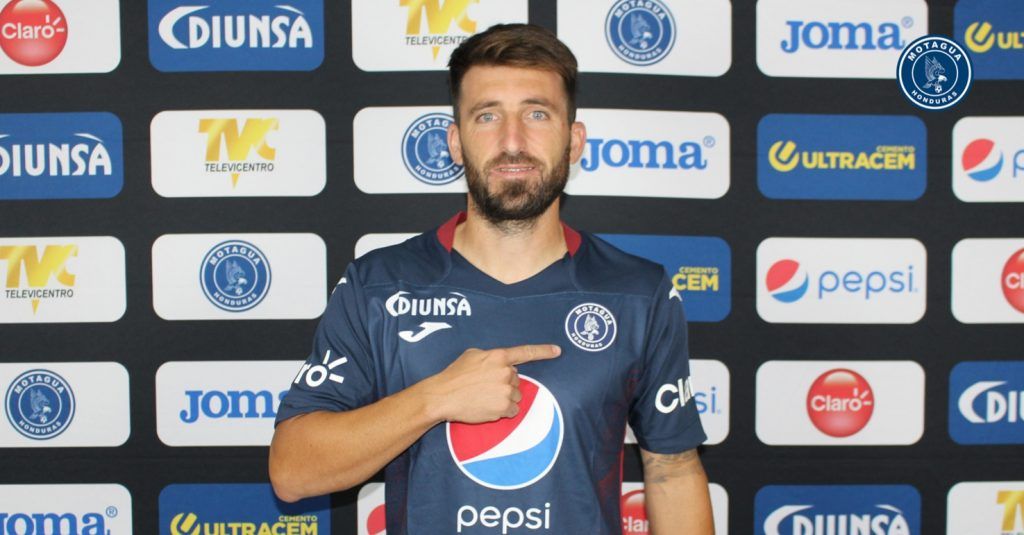 Franco Olego oficialmente presentado como refuerzo del Motagua