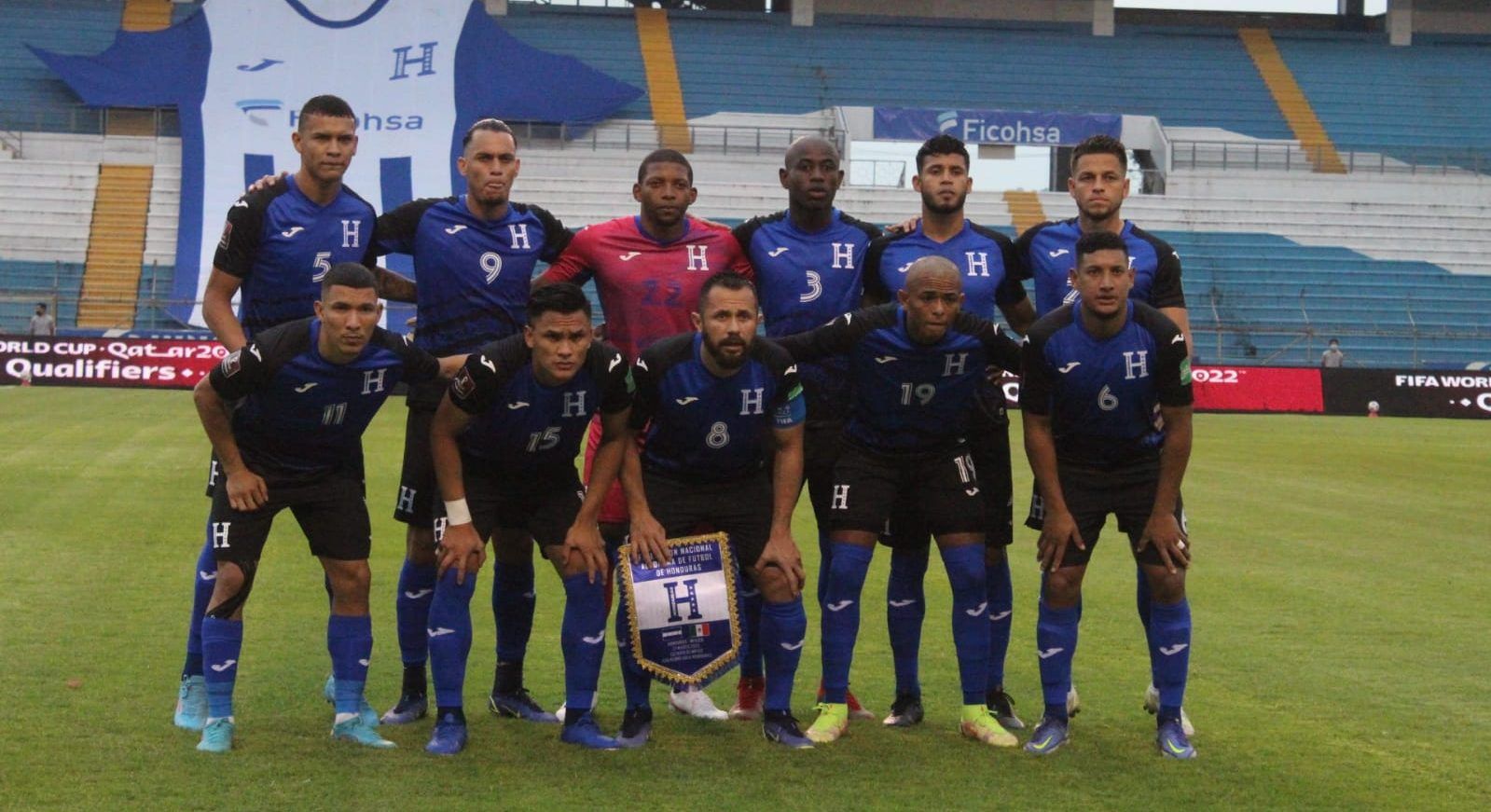 Honduras sumó un punto de 21 posibles en casa