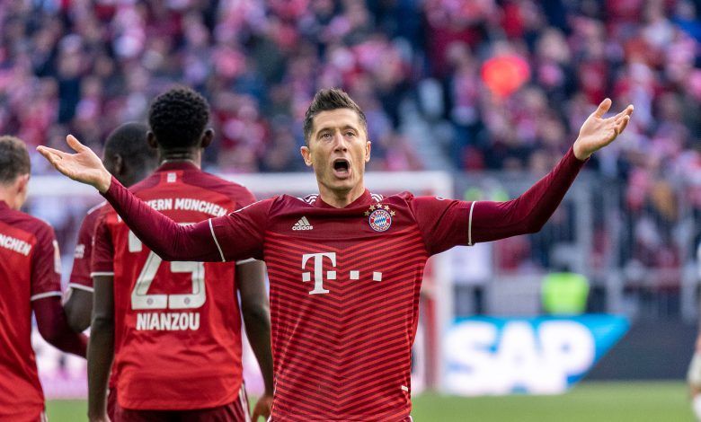 Vídeo: Lewandowski mantiene distancia de nueve puntos para el Bayern München en la cima