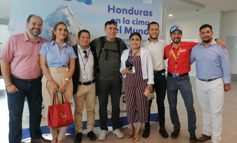 Ronald Quintero comparte con Honduras las mieles del éxitos