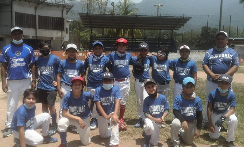 Honduras Pre-Infantil de béisbol busca ayuda para jugar Latinoamericano