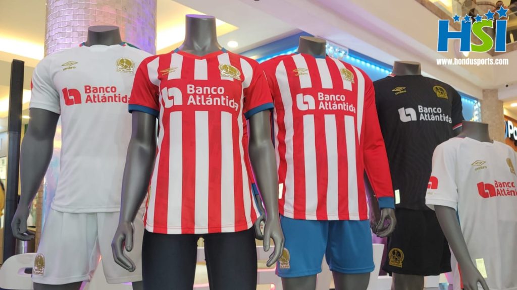 Olimpia presenta su nueva indumentaria para la temporada 2022/2023