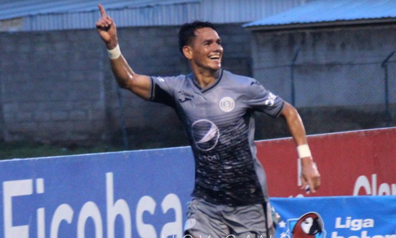 VIDEO: Motagua vence al Victoria en la última jugada del partido