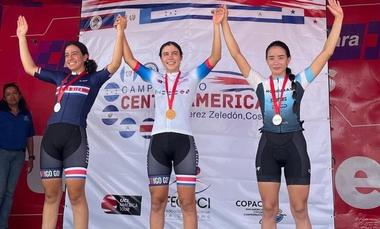 Linda Menéndez gana doble bronce en el Centroamericano de ciclismo
