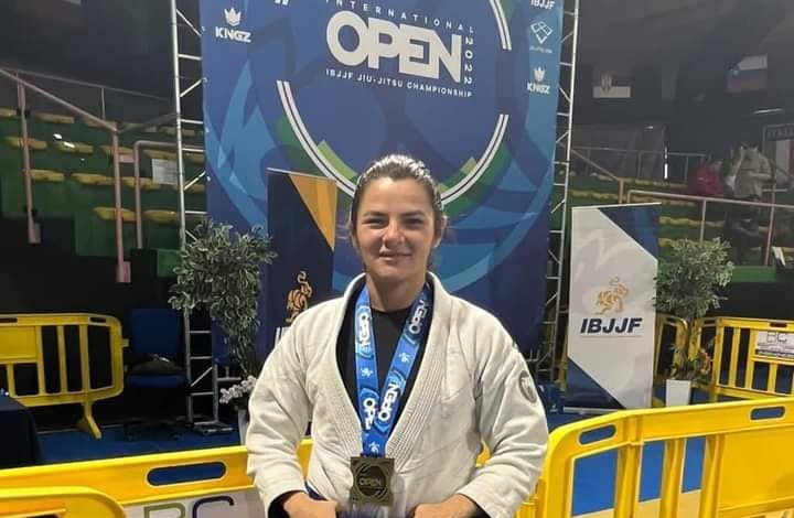 Orquídea Martínez trae bronce del Open de Roma de Jiu Jitsu
