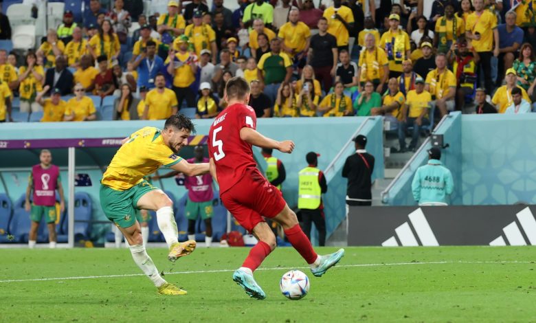 Australia derrota a Dinamarca por la mínima y se mete a octavos de final de Catar 2022