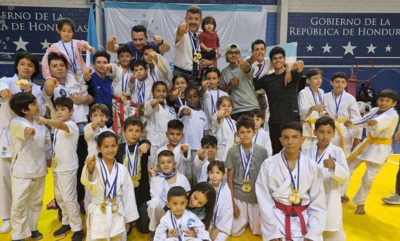 Dojo Metropolitano se corona campeón del Nacional Infantil y Cadete FEHKADO 2023