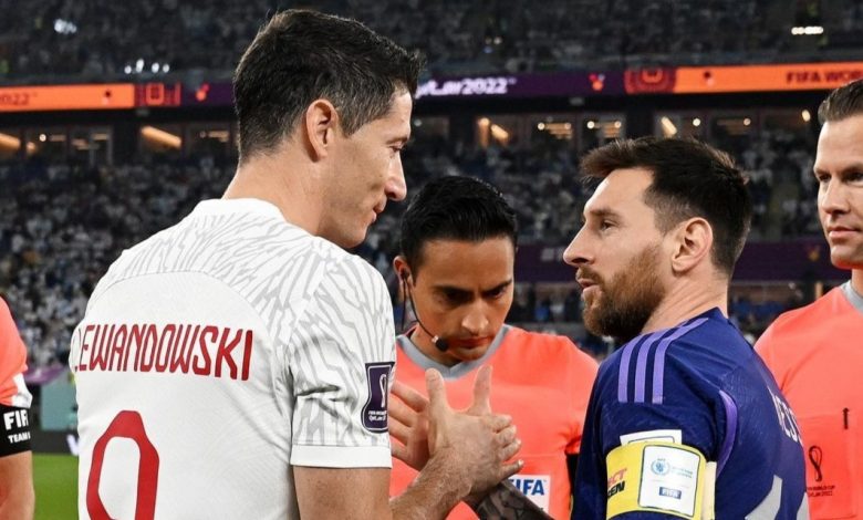 Lewandowski ve a Messi favorito al Balón de Oro
