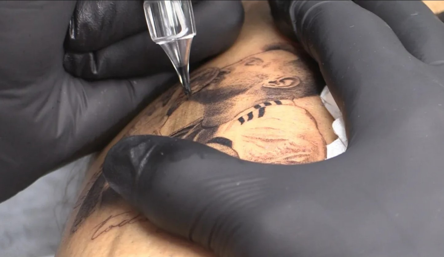 Lionel Messi: gran generador del negocio de tatuajes en Argentina