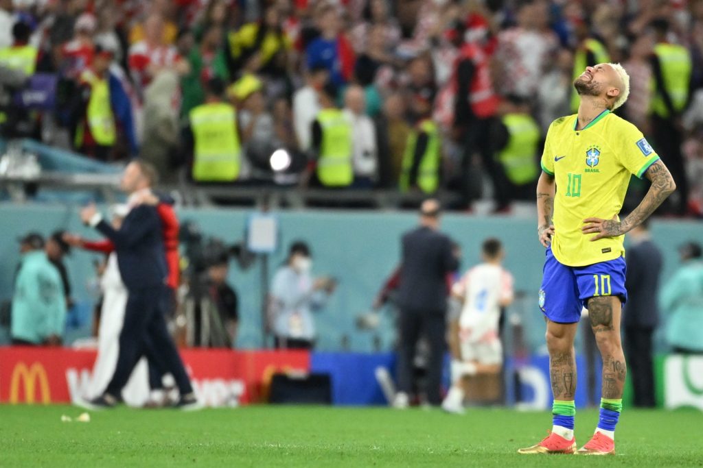 Neymar, destrozado: rompió a llorar tras la eliminación de Brasil