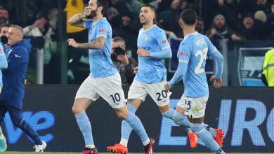 Lazio endosa goleada al Milan que complica sus aspiraciones de alcanzar a Napoli