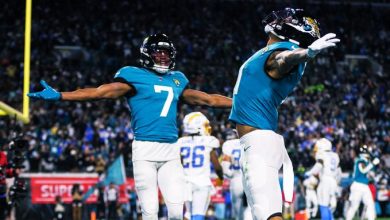 Jaguars logran épica remontada sobre Chargers y avanzan a la ronda divisional