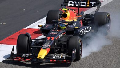 "Checo" Pérez el más rápido en Bahréin para cerrar pretemporada de la F1