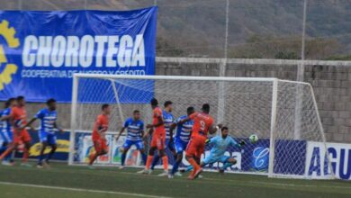 Lobos UPN toma el liderato provisional tras vencer al Victoria con gol de Josman Figueroa