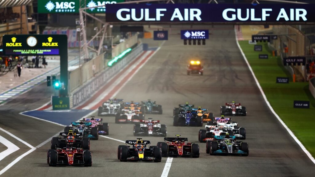 Verstappen conquista Bahréin. Podio para "Magic" Alonso