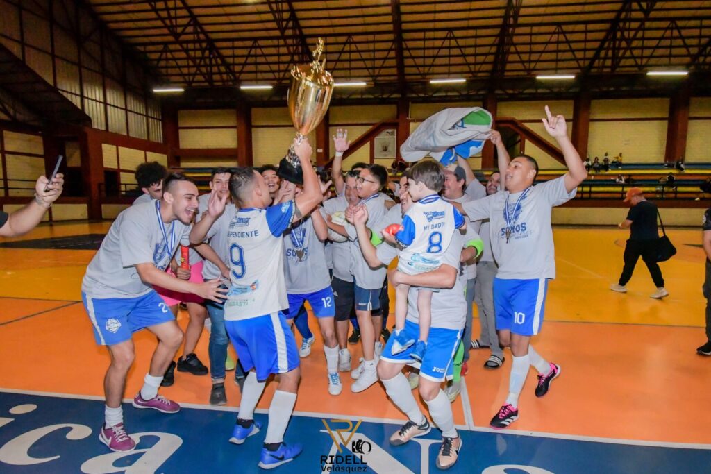 Independiente, campeón nacional de la Liga Nacional de Futsal