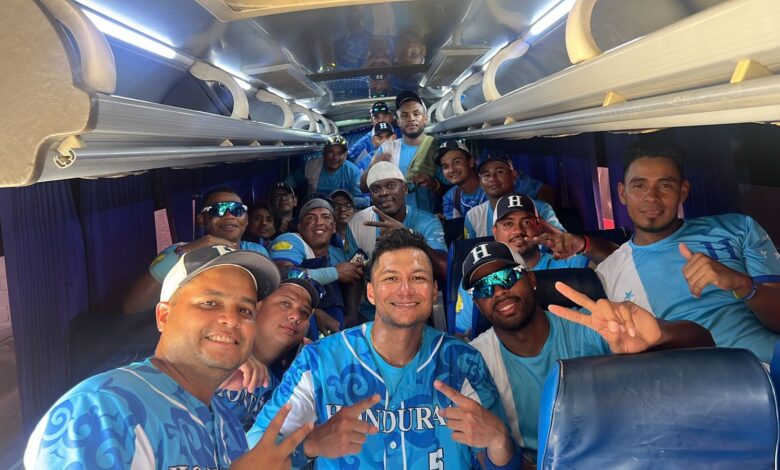 Bicolor de softball de Honduras saca primer triunfo en Panamericano